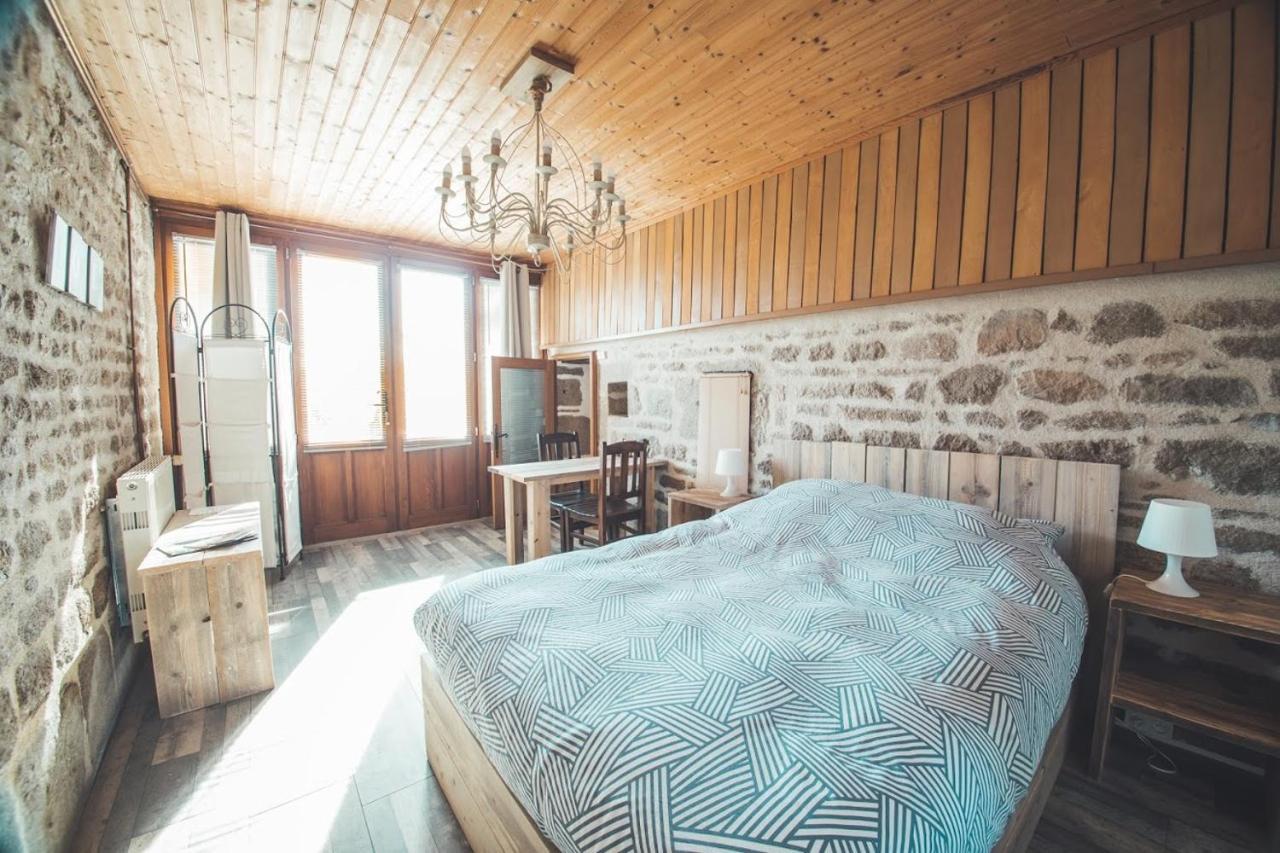 Bed and Breakfast Le Noyer Rougnat Zewnętrze zdjęcie